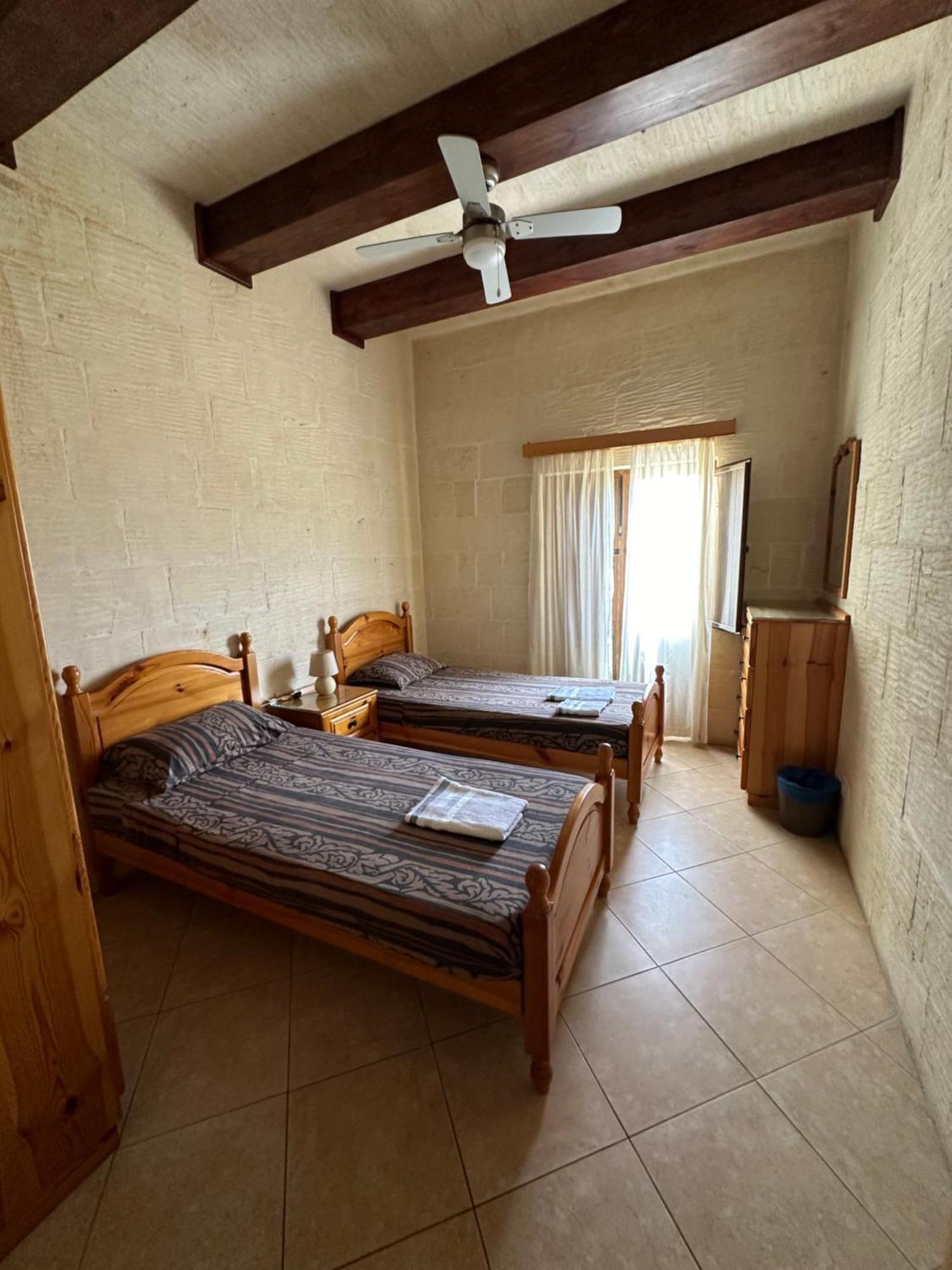 Nawrat Farmhouse Għarb المظهر الخارجي الصورة